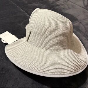 New David and Young Messy Bun grey Sun Hat